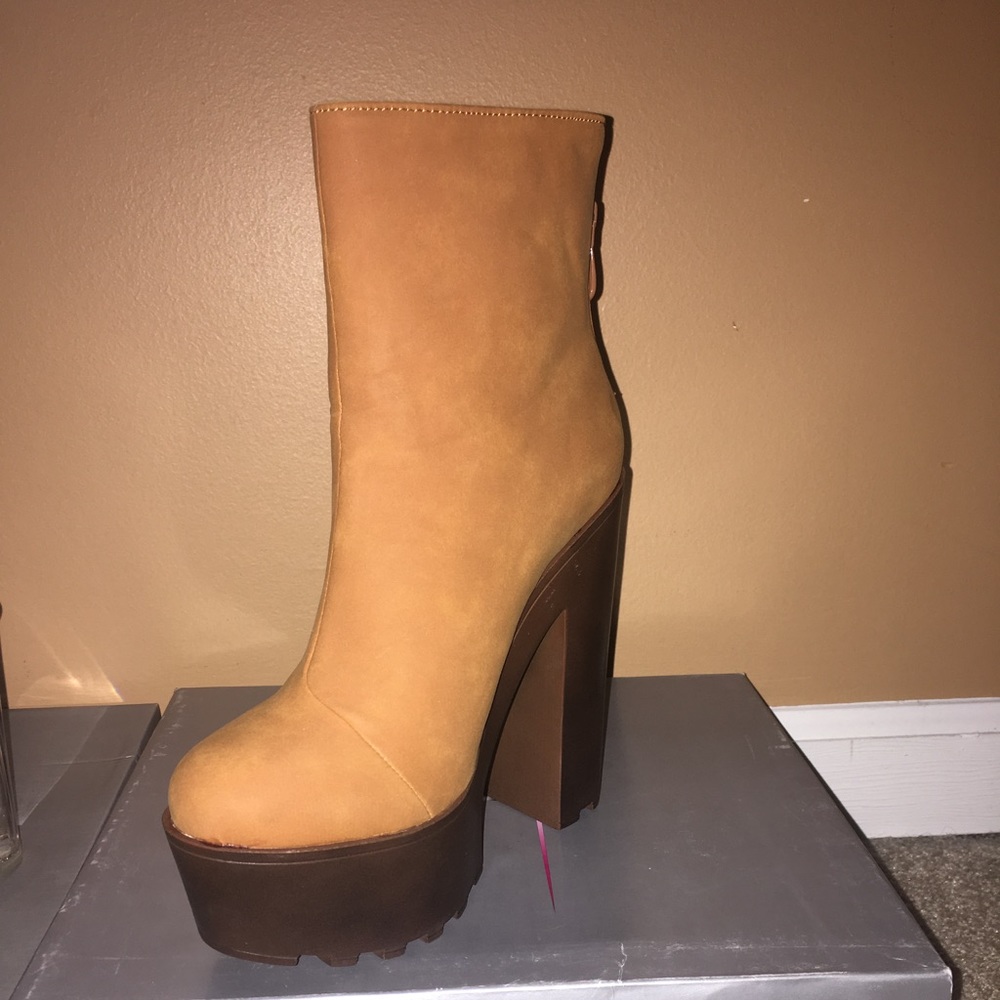 Chunky Platform Boots